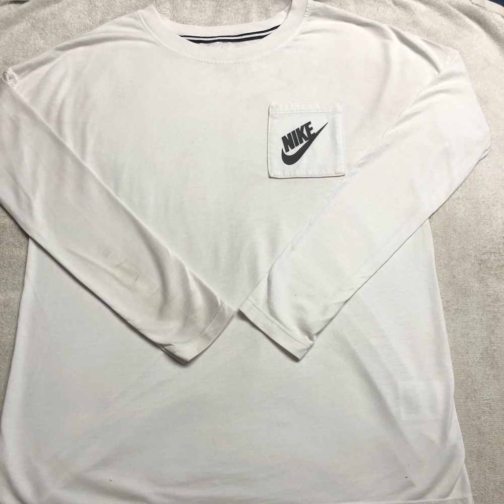 Nike, white T-shirt long sleeve, Small.